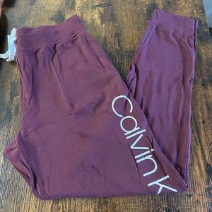 Calvin Klein burgundy lightweight sleepwear joggers/sweatpants